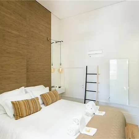 Διαμέρισμα Soprano Loft Center - By Guest *