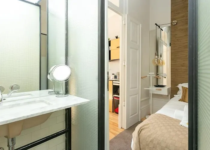 Soprano Loft Center - By Guest *