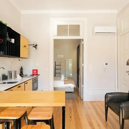 Soprano Loft Center - By Guest